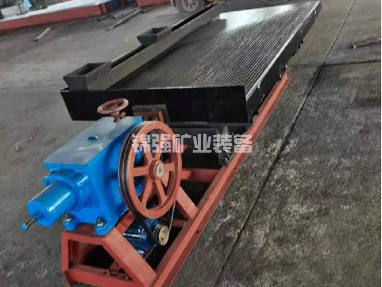 What are the components of a mineral processing shaker? How does it work?(图4)